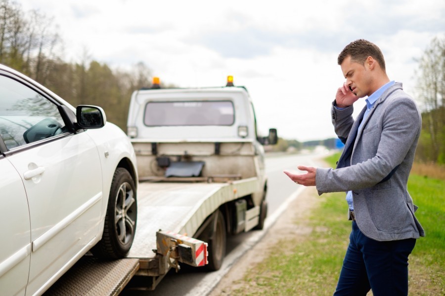 Quelle est l'importance de souscrire une assurance pour une voiture électrique ?