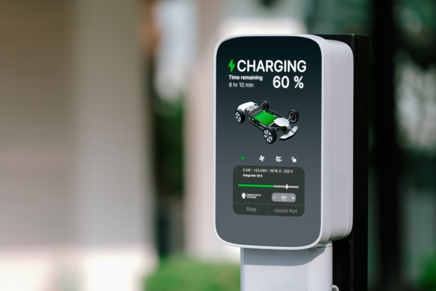 Quels sont les avantages de recharger sa voiture électrique sur une borne gratuite ?